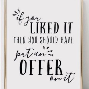 MAKE AN REASONABLE OFFER AND I’LL ACCEPT🛍🛍